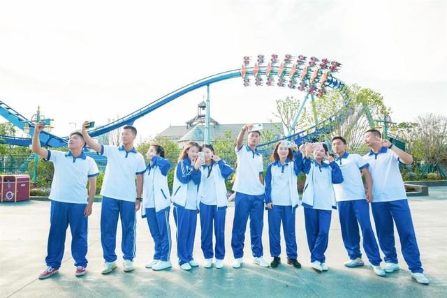 襄阳华侨城奇幻度假区 春游踏青“趣”，不负好时光健身休闲活动